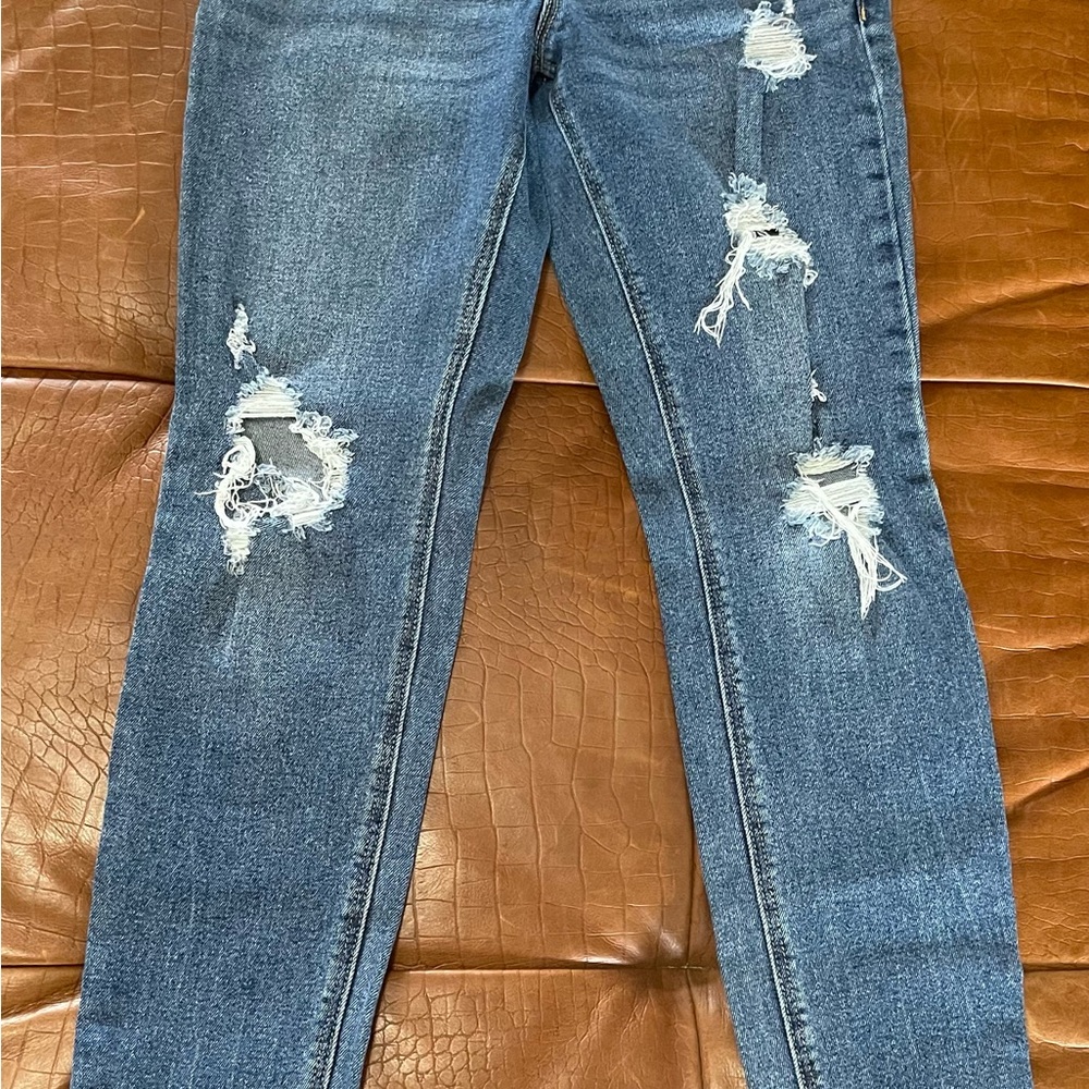 Old Navy Rockstar Distressed Skinny Jeans in Blue